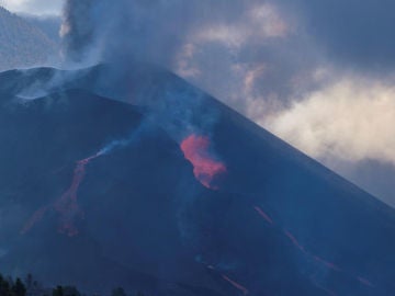 La lava del volcán de La Palma puede llegar a la fajana de nuevo
