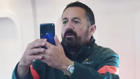 Mariano recibe la noticia más sorprendente en el momento más inoportuno Mariano recibe la noticia más sorprendente en el momento más inoportuno