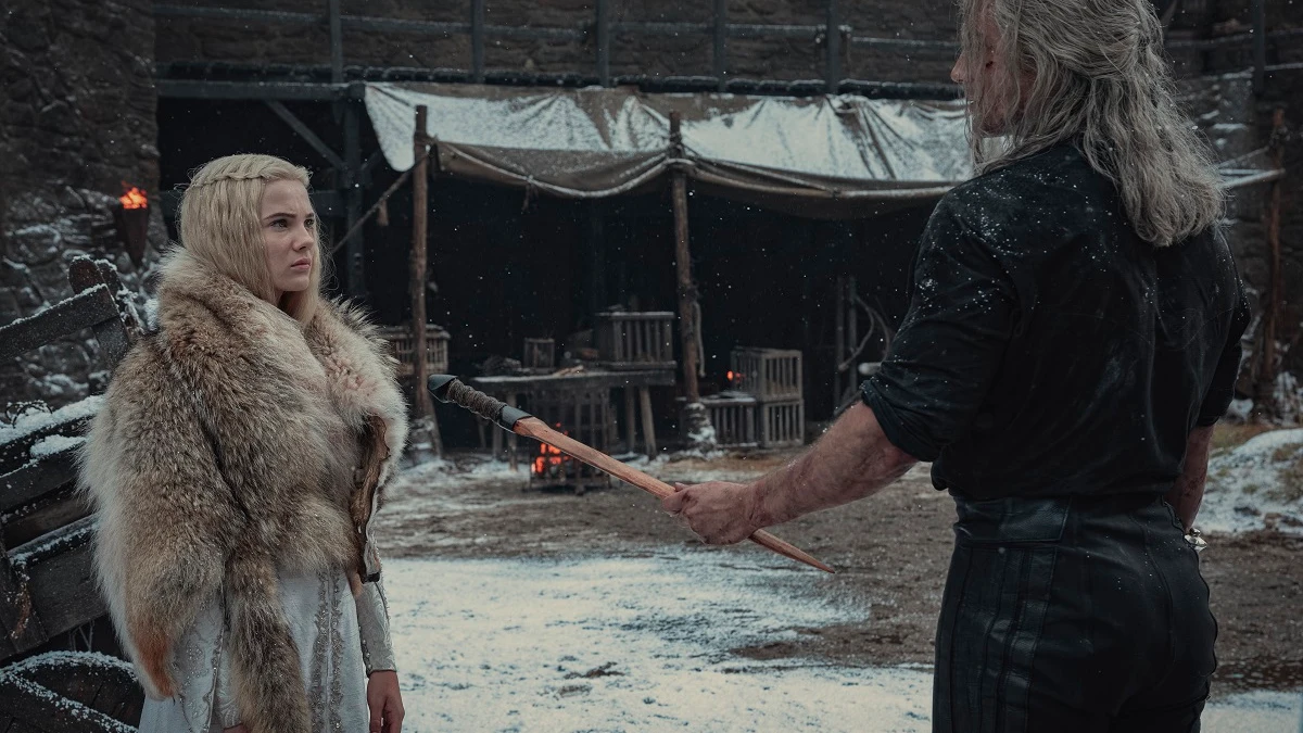 Freya Allan y Henry Cavill en 'The Witcher' Freya Allan y Henry Cavill en 'The Witcher'