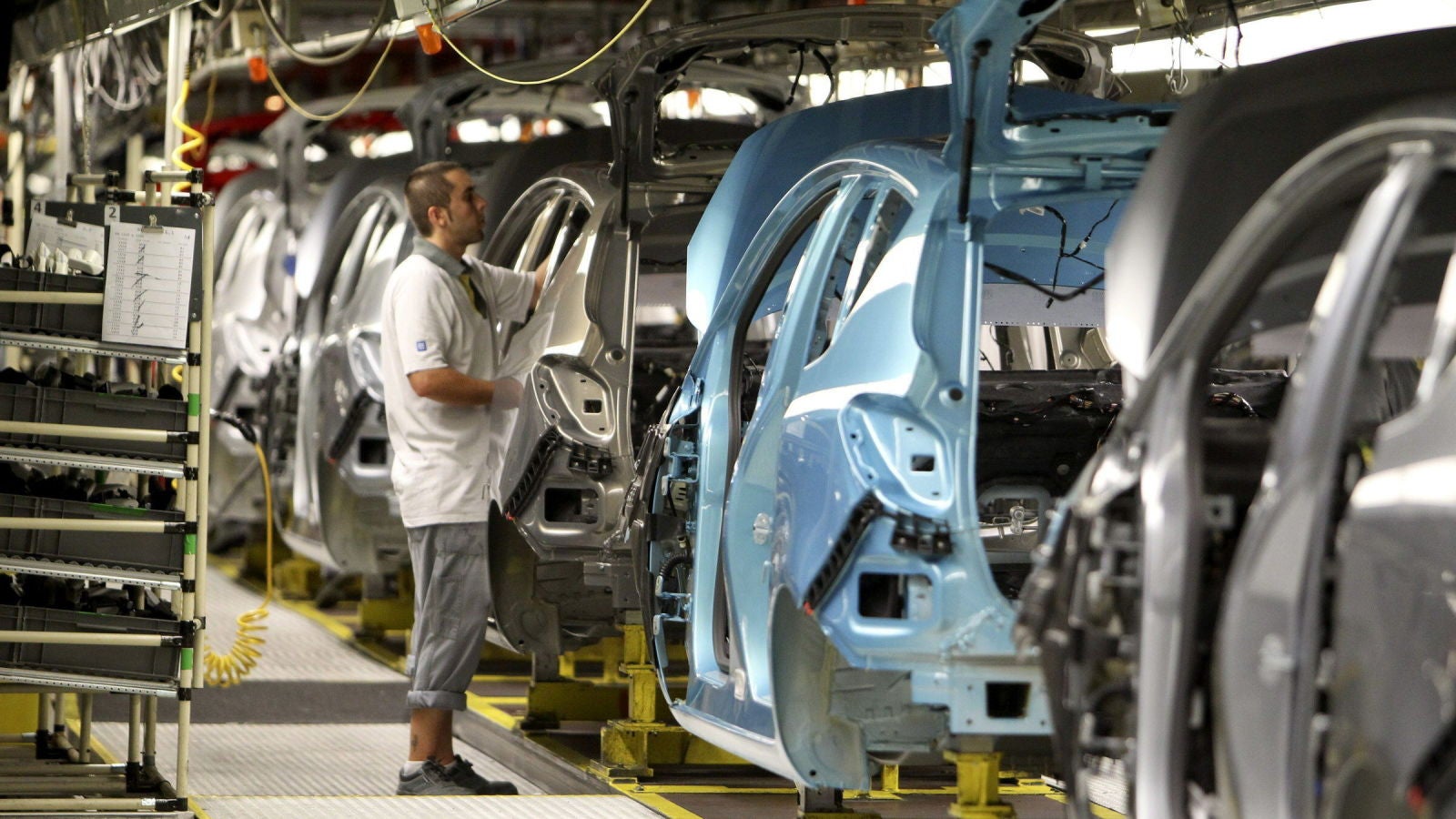 La economía española creció un 5% en 2021, menos de lo estimado por el Gobierno