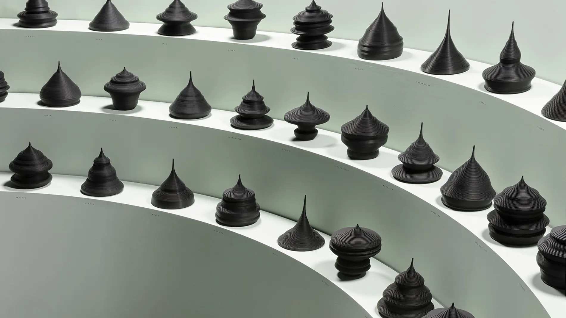 'Estado del mundo', las esculturas de Mathieu Lehanneur que representan la población de 140 países 'Estado del mundo', las esculturas de Mathieu Lehanneur que representan la población de 140 países
