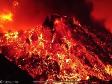 Imagen del volcán a vista de dron