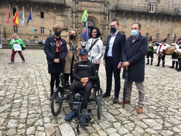 Christian Salamin pedalea 5.400 kilómetros hasta Santiago para sensibilizar sobre los accidentes cerebrovasculares 