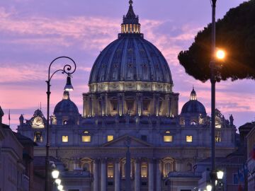 El papa Francisco nombra a una mujer Secretaria del Vaticano por primera vez 