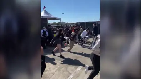 Una avalancha durante un festival en Texas deja 8 muertos y decenas de heridos Una avalancha durante un festival en Texas deja 8 muertos y decenas de heridos