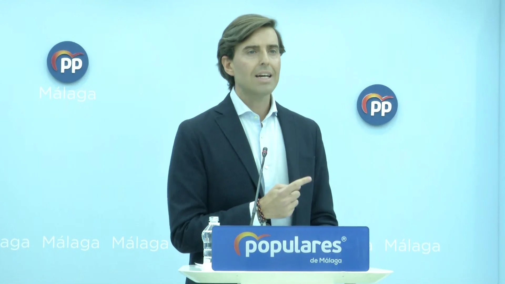Criticas desde la oposición Criticas desde la oposición