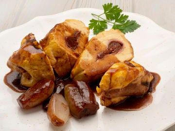 Receta sabrosa de pollo relleno con salsa de Oporto, de Karlos Argui&ntilde;ano: "Os va a sorprender"