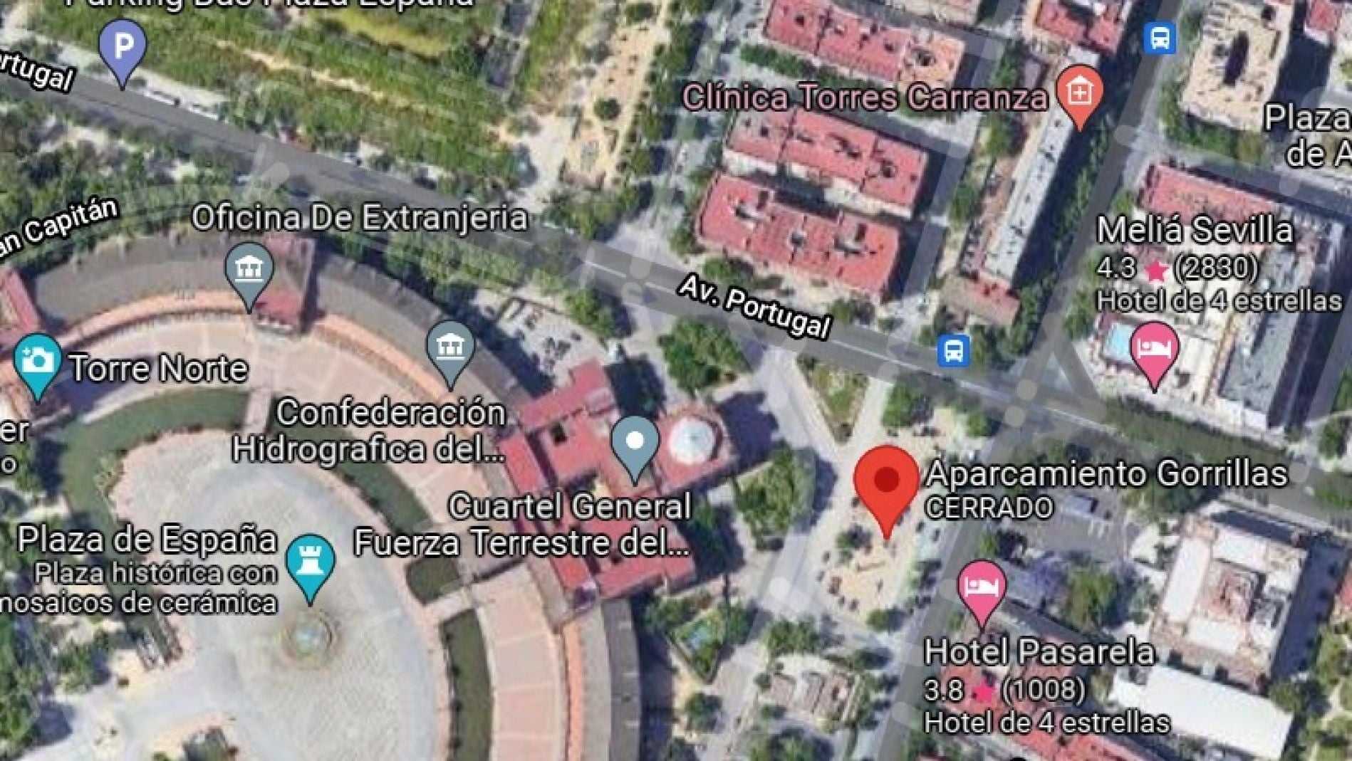 Google Maps reconoce una zona para aparcar en Sevilla como 'parking de
