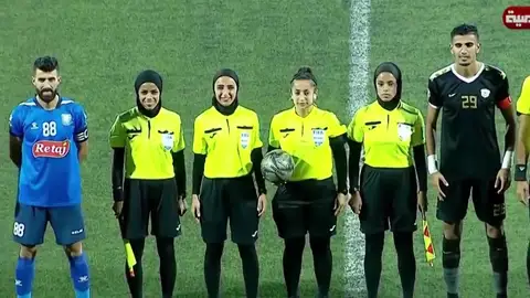 Cuatro árbitras hacen historia en Jordania al pitar un partido de fútbol masculino Cuatro árbitras hacen historia en Jordania al pitar un partido de fútbol masculino