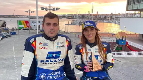 Efrén Llarena y Sara Fernández, en busca de presupuesto para poder acudir a la última cita del Europeo de Rallies Efrén Llarena y Sara Fernández, en busca de presupuesto para poder acudir a la última cita del Europeo de Rallies