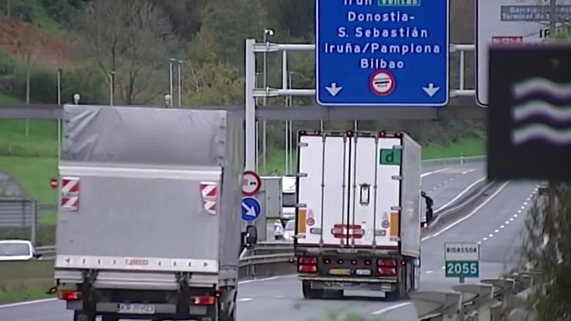 Aprueban la reforma de la 'Euroviñeta'' que afecta a camiones pesados debido a su impacto ecológico
