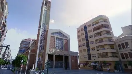 Fallece una mujer de 54 años en Alcantarilla al tirarse desde la azotea de un edificio y deja a otra herida Fallece una mujer de 54 años en Alcantarilla al tirarse desde la azotea de un edificio y deja a otra herida