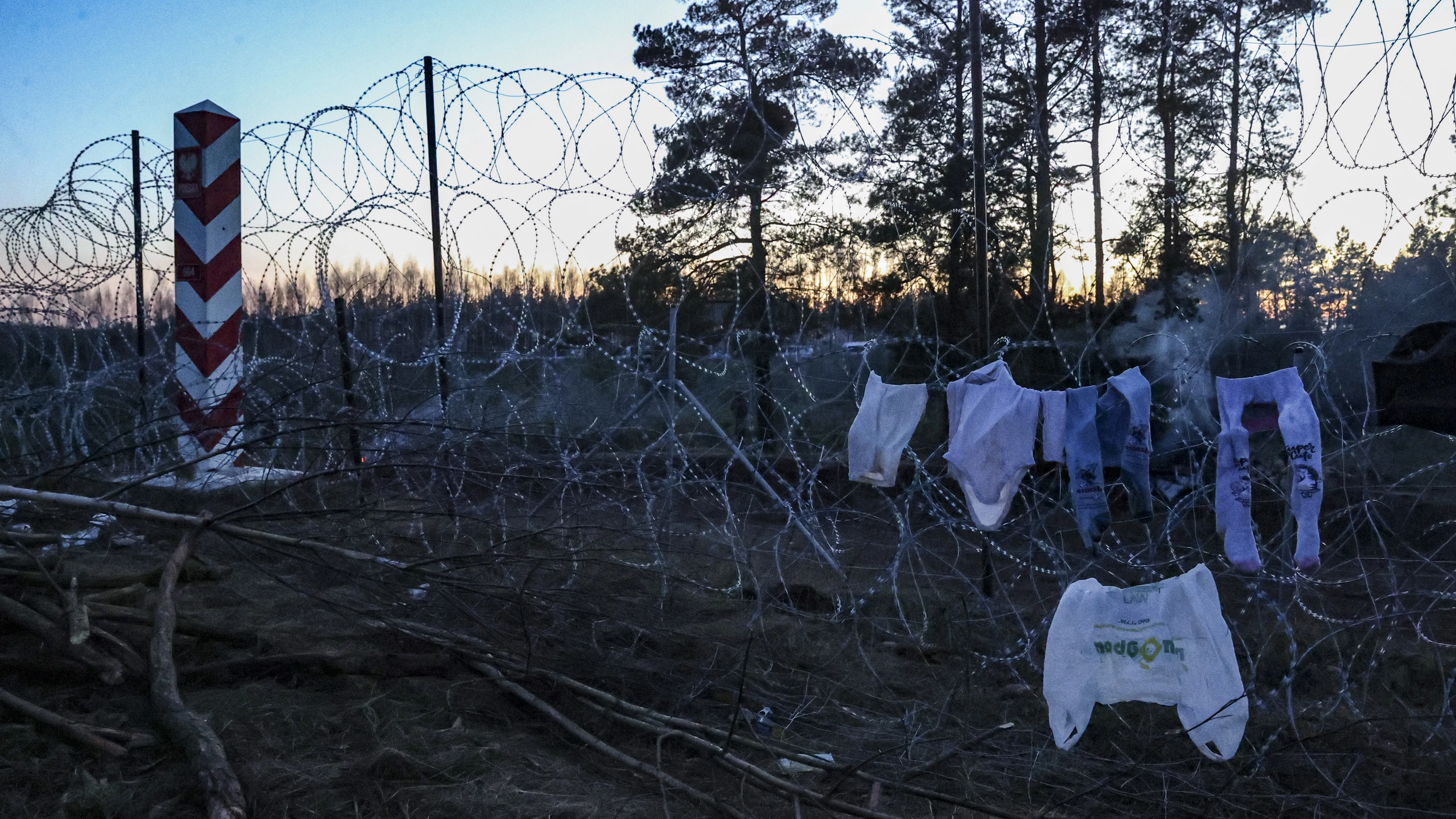 Reino Unido enviará "un pequeño equipo" de soldados a la frontera entre Bielorrusia y Polonia Reino Unido enviará "un pequeño equipo" de soldados a la frontera entre Bielorrusia y Polonia