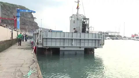 Agricultores serán trasladado por el ejército en La Palma Agricultores serán trasladado por el ejército en La Palma