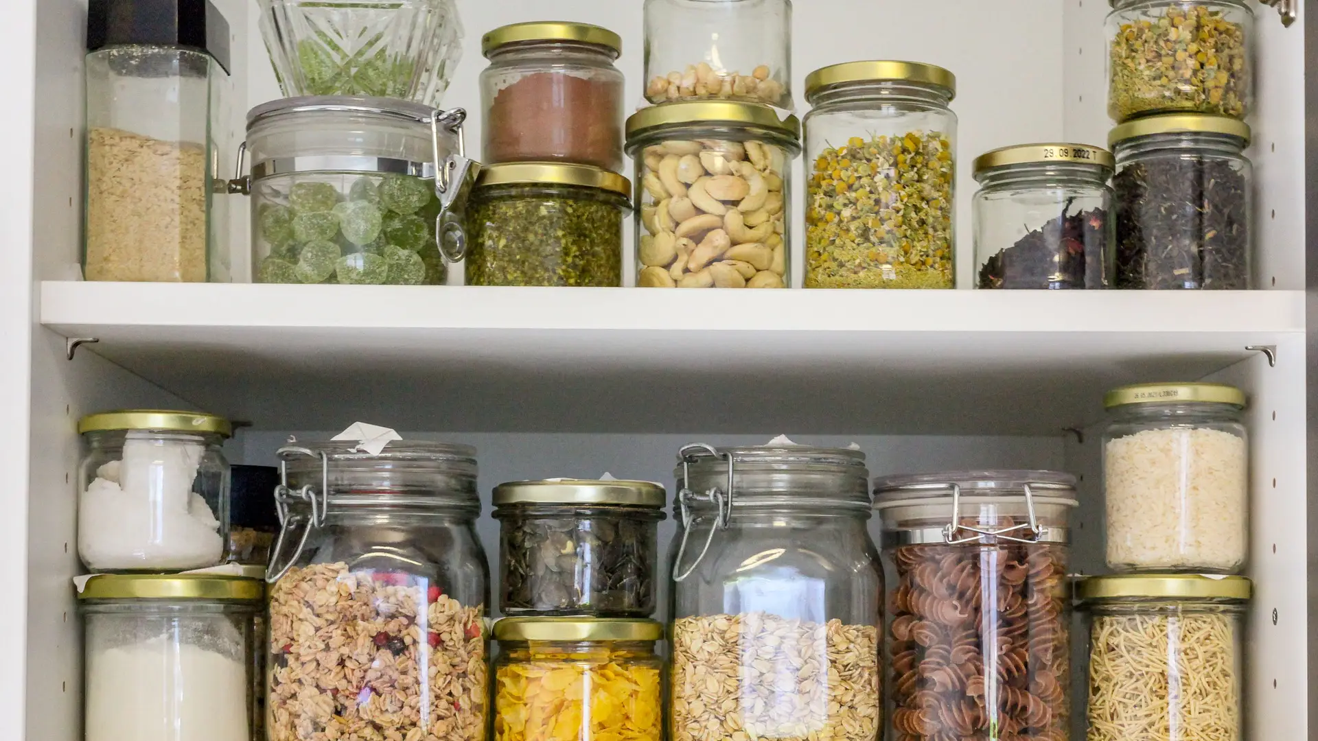 Los alimentos básicos y no perecederos para sobrevivir a un gran apagón eléctrico Los alimentos básicos y no perecederos para sobrevivir a un gran apagón eléctrico