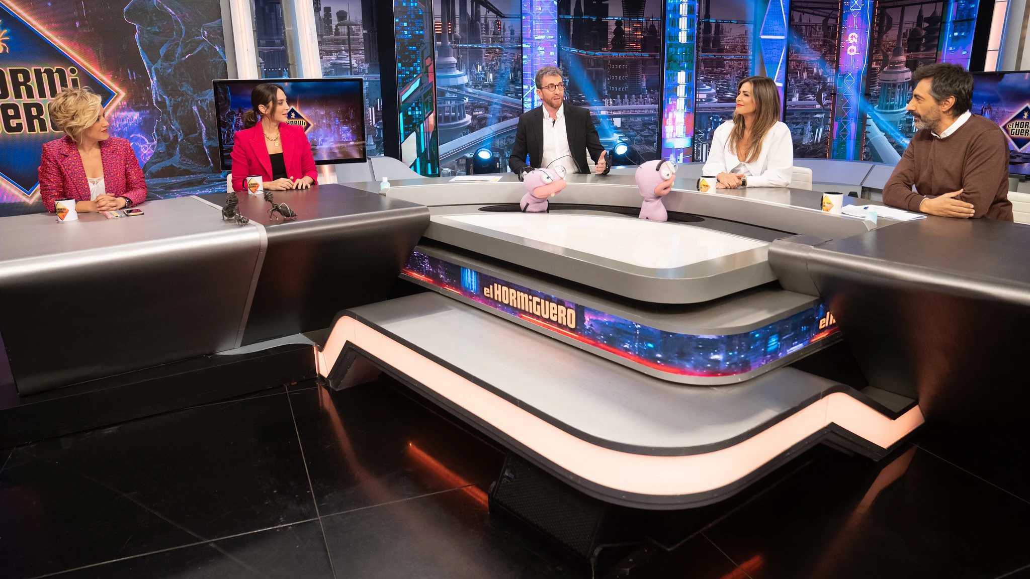 Cristina Pardo valora la entrevista de Isabel Díaz Ayuso en 'El Hormiguero 3.0': "En Génova habrá aumentado la inquietud" Cristina Pardo valora la entrevista de Isabel Díaz Ayuso en 'El Hormiguero 3.0': "En Génova habrá aumentado la inquietud"
