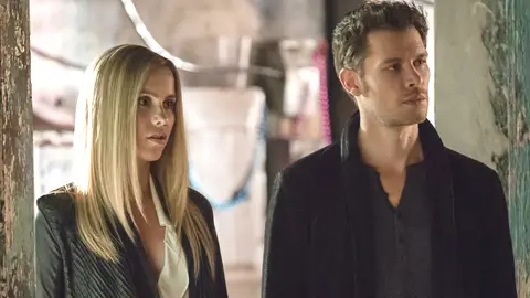 Claire Holt y Joseph Morgan en 'The Originals' Claire Holt y Joseph Morgan en 'The Originals'