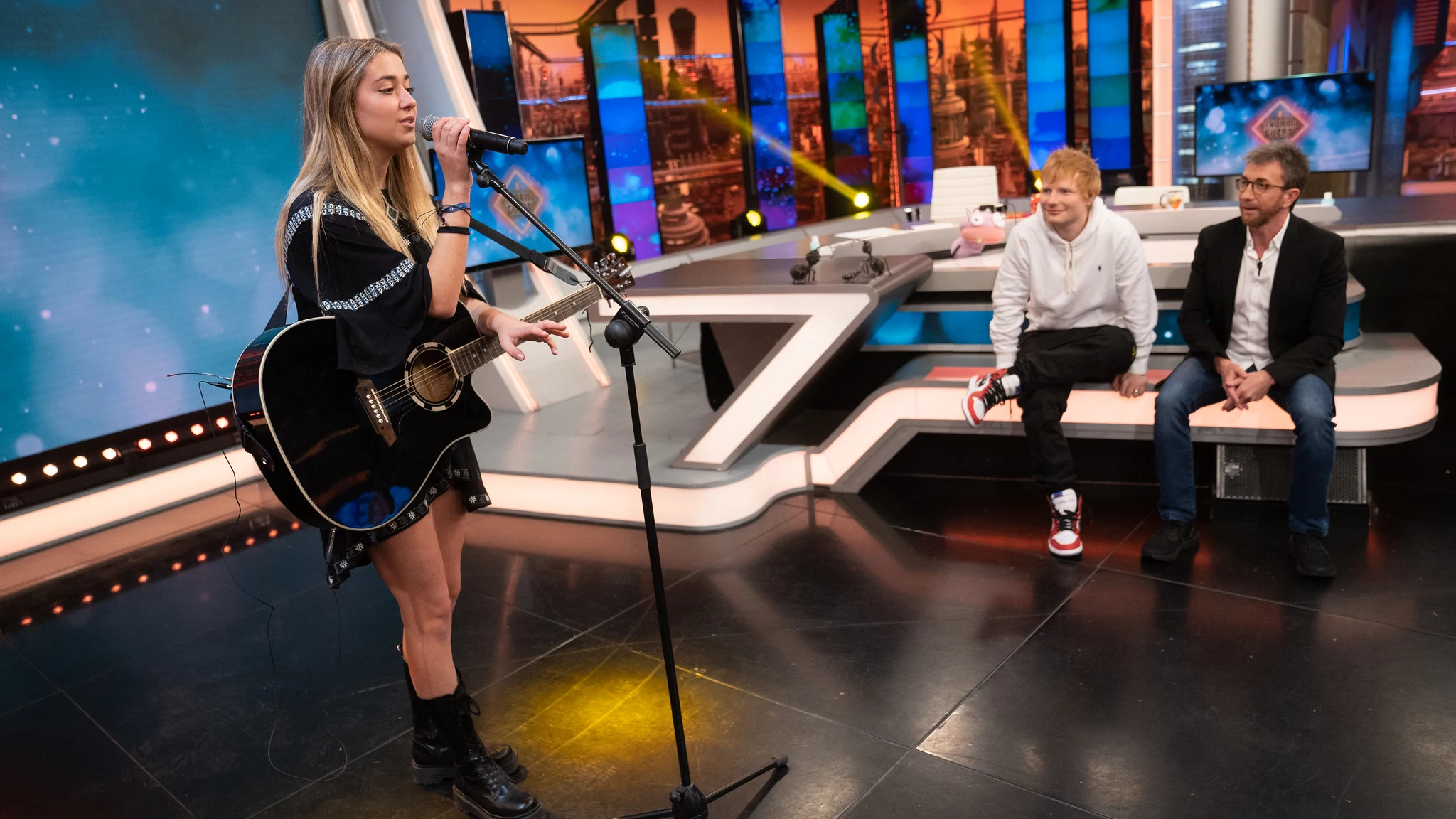 Una joven emociona a Ed Sheeran con su voz en 'El Hormiguero 3.0'
