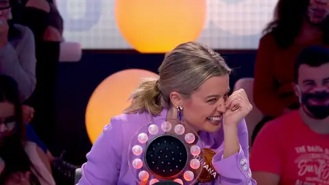 Adriana Torrebejano, ¿a punto de perder los segundos de ‘La Pista’ por culpa de un chiste malo? Adriana Torrebejano, ¿a punto de perder los segundos de ‘La Pista’ por culpa de un chiste malo?