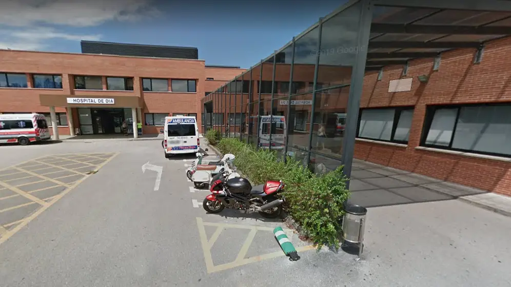 Muere un joven al cortarse la arteria femoral con un cristal mientras robaba una casa en Heras, Cantabria Muere un joven al cortarse la arteria femoral con un cristal mientras robaba una casa en Heras, Cantabria