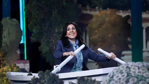 Loles León le canta a ‘Mi querida España’ como Cecilia Loles León le canta a ‘Mi querida España’ como Cecilia