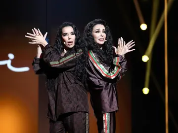 Lydia Bosch y Beatriz Luengo, un dúo que enamora con ‘Hawái girl’ Lydia Bosch y Beatriz Luengo, un dúo que enamora con ‘Hawái girl’