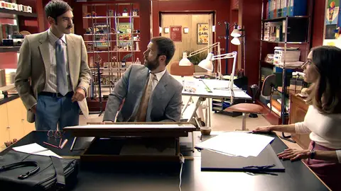 Raúl sorprende a Fran con Coral en una actitud que le hace desconfiar Raúl sorprende a Fran con Coral en una actitud que le hace desconfiar
