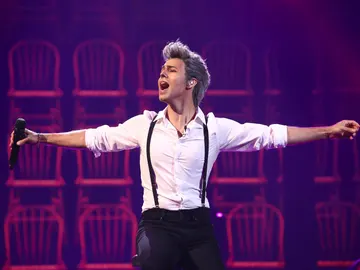 Agoney ‘Lucha por su dinero’ con el quejío de Pitingo Agoney ‘Lucha por su dinero’ con el quejío de Pitingo