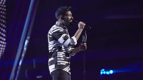 Tosh Ebenezer canta ‘Haley’ en los Asaltos de ‘La Voz’ Tosh Ebenezer canta ‘Haley’ en los Asaltos de ‘La Voz’