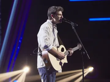 Carlos Galí canta ‘Desde las alturas’ en los Asaltos de ‘La Voz’ Carlos Galí canta ‘Desde las alturas’ en los Asaltos de ‘La Voz’