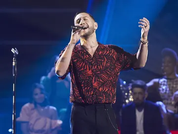 Óscar Ettedgui canta ‘Pillowtalk’ en los Asaltos de ‘La Voz’ Óscar Ettedgui canta ‘Pillowtalk’ en los Asaltos de ‘La Voz’