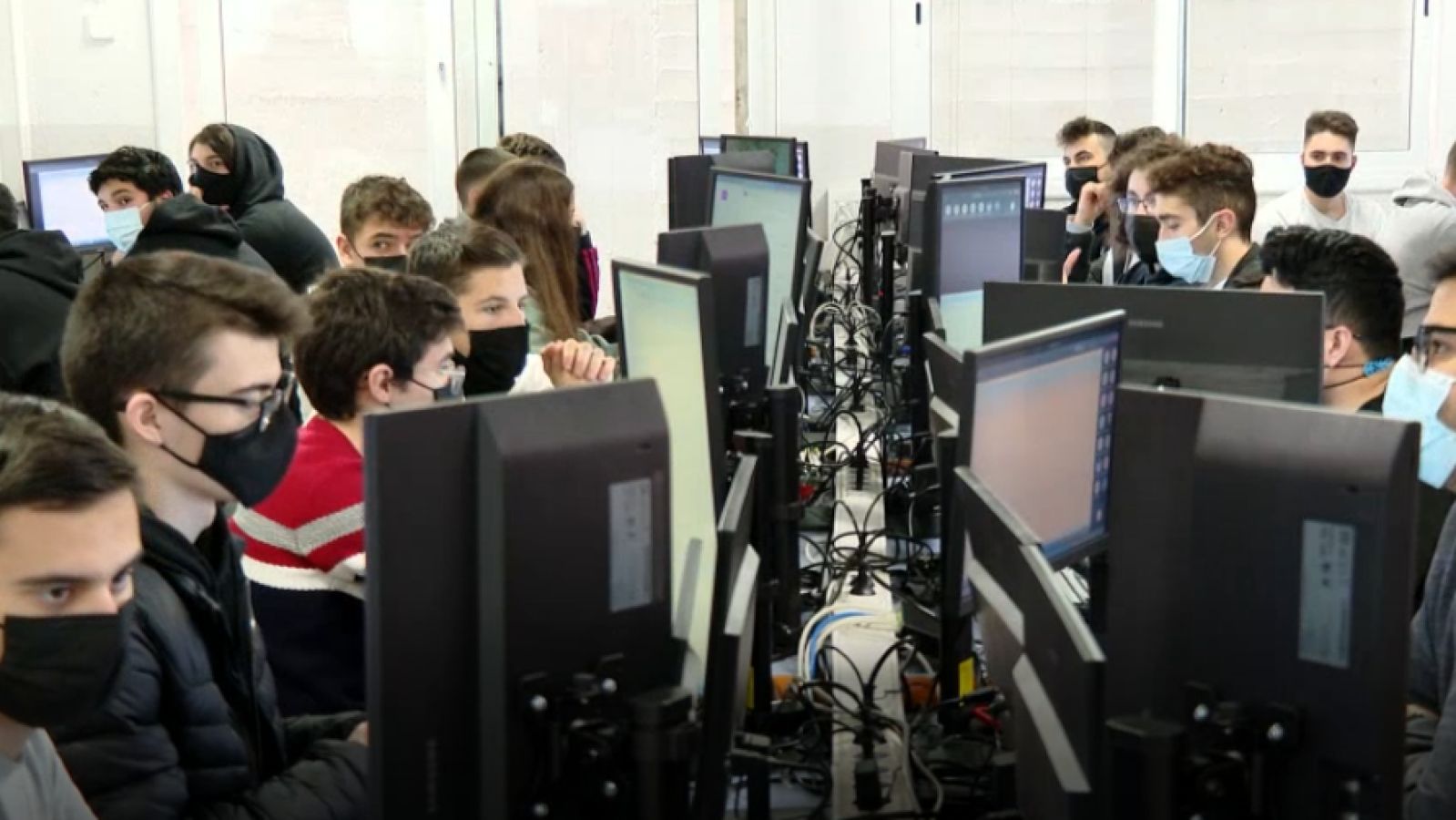 Nuevo récord en España: la formación profesional es cada vez más demandada y solicitada