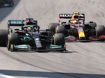 Hamilton se luce en Sao Paulo y gana el GP por delante de Verstappen, Sainz 6º y Alonso 8º