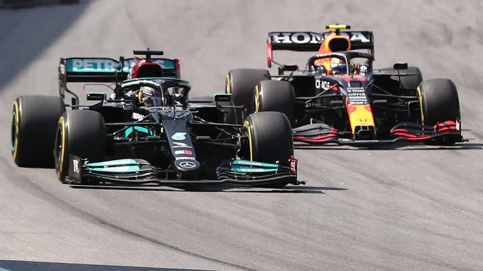 Hamilton se luce en Sao Paulo y gana el GP por delante de Verstappen, Sainz 6º y Alonso 8º Hamilton se luce en Sao Paulo y gana el GP por delante de Verstappen, Sainz 6º y Alonso 8º