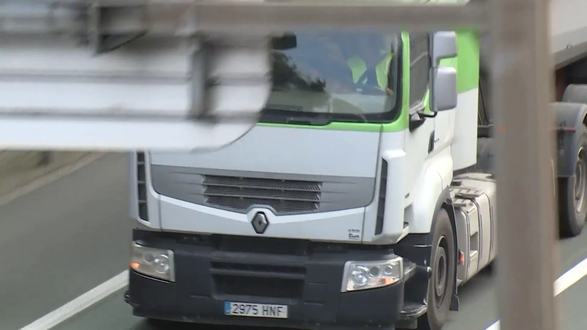 Los transportistas anuncian tres d&iacute;as de paro antes de Navidad