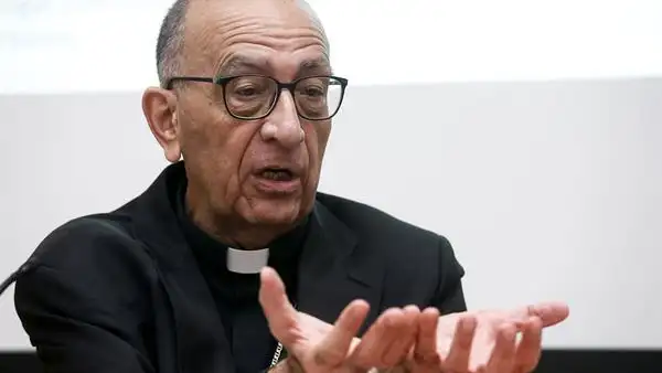 Juan Jos&eacute; Omella, presidente de la Conferencia Episcopal, pide "perd&oacute;n" por las "incoherencias" de la Iglesia