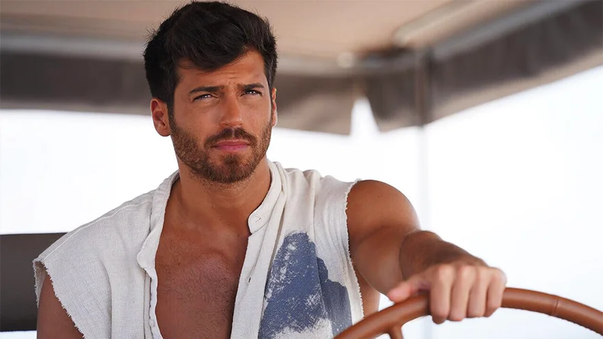Can Yaman en 'El hombre equivocado' Can Yaman en 'El hombre equivocado'
