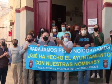El Ayuntamiento de Alburquerque está en quiebra y sus trabajadores llevan casi un año sin cobrar