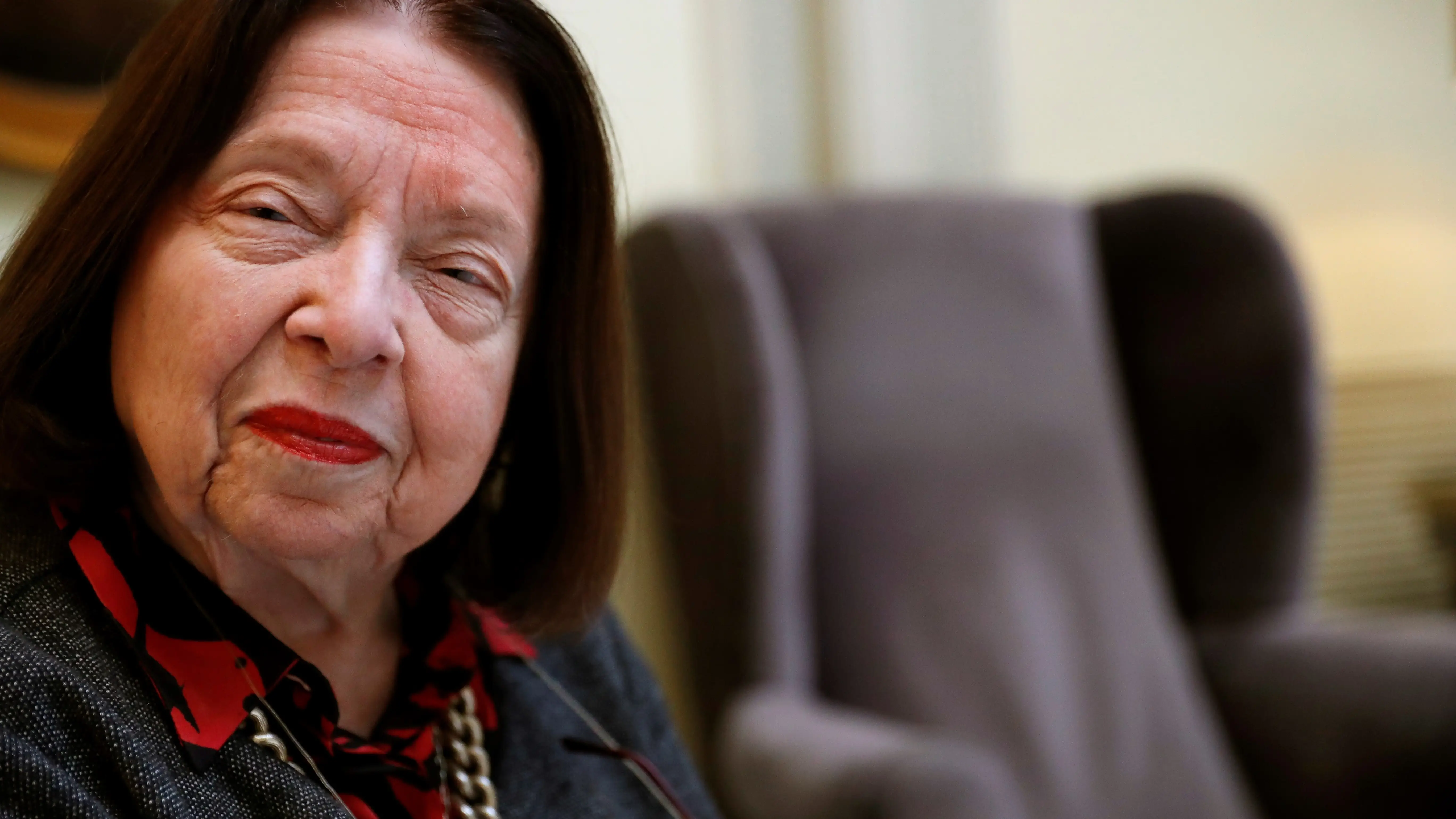 Otorgan la nacionalidad española a Nélida Piñón y dos víctimas de malos tratos Otorgan la nacionalidad española a Nélida Piñón y dos víctimas de malos tratos