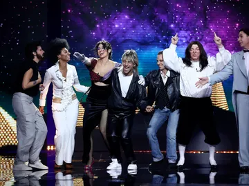 El público sentencia en ‘Tu cara me suena’: le quita el liderato a Lydia Bosch para premiar ‘La historia interminable’ de Agoney El público sentencia en ‘Tu cara me suena’: le quita el liderato a Lydia Bosch para premiar ‘La historia interminable’ de Agoney