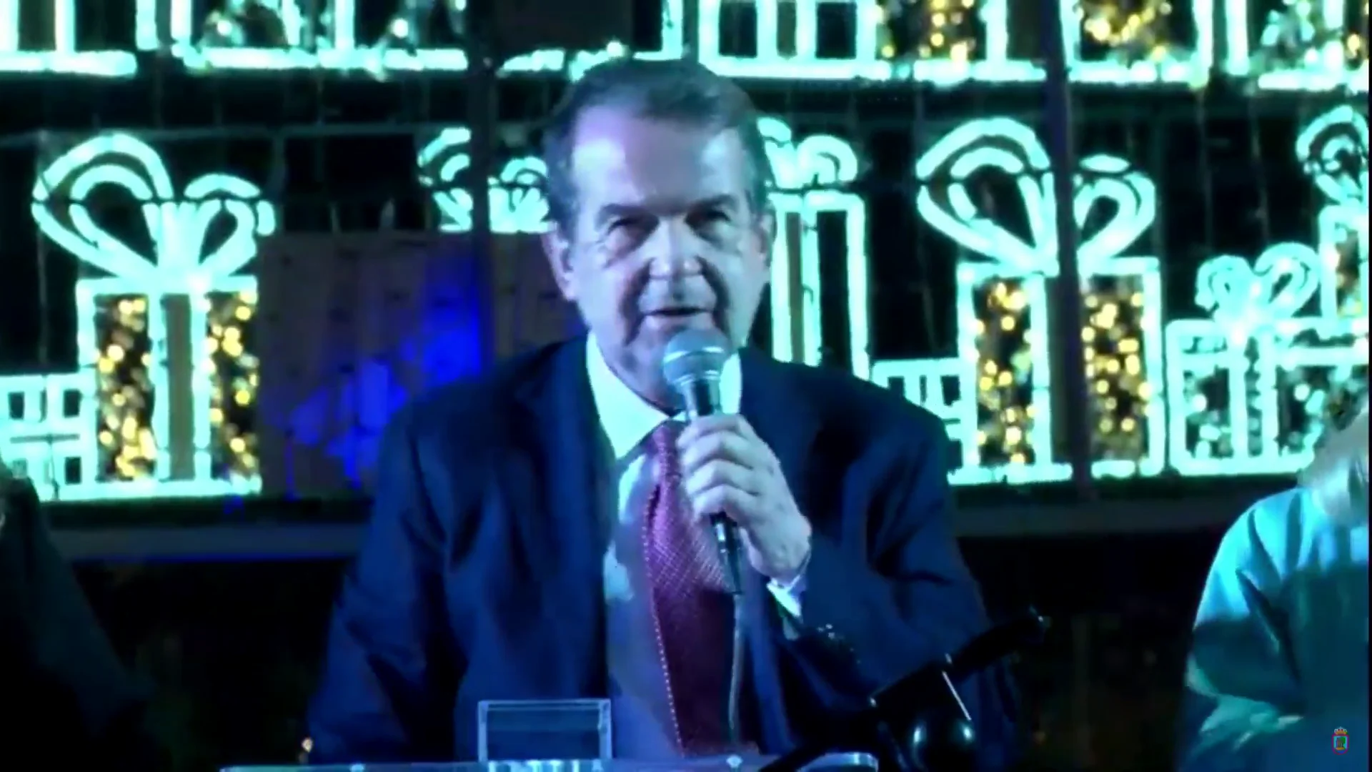 Abel Caballero se ha dirigido a los astronautas en ingl&eacute;s en el alumbrado de Navidad