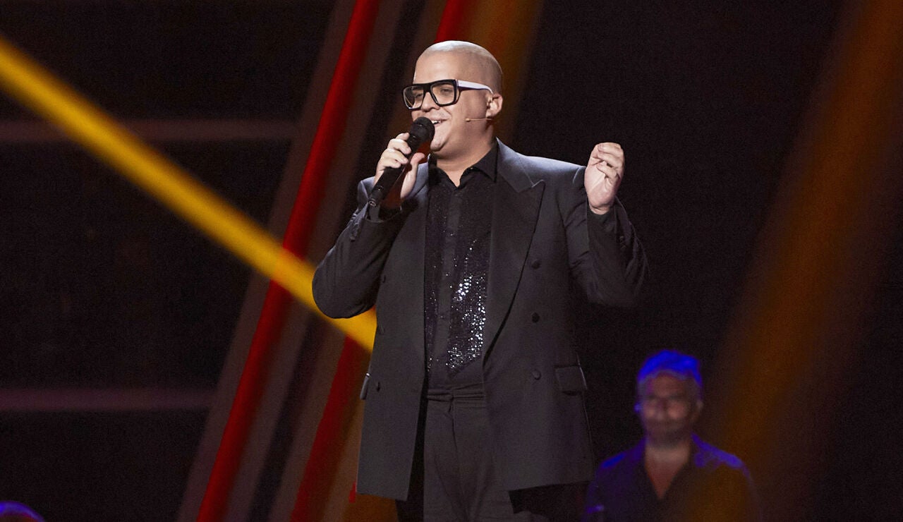 Besay Pérez canta ‘Nostalgias’ en el Asalto Final de ‘La Voz’
