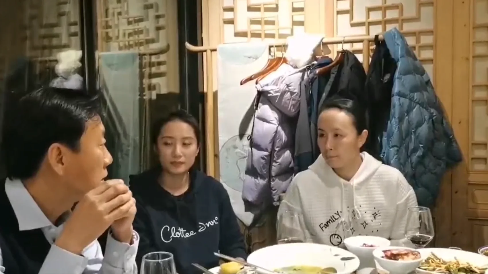 La propaganda china muestra nuevos vídeos de la tenista Peng Shuai: "No queda claro si es libre" La propaganda china muestra nuevos vídeos de la tenista Peng Shuai: "No queda claro si es libre"
