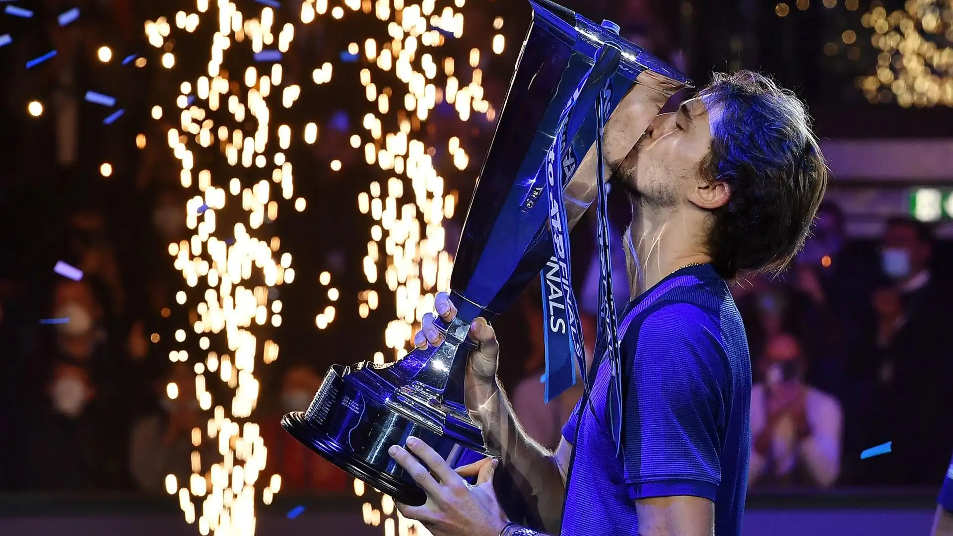 Zverev destrona a Medvedev en las Finales ATP y se proclama Maestro