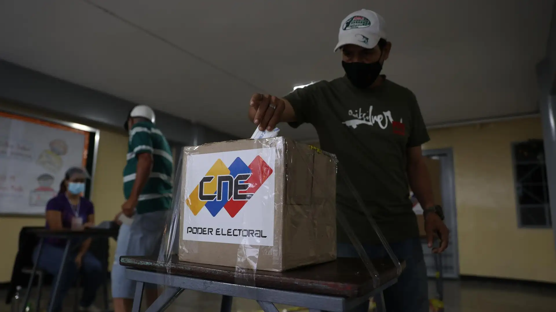 20 de las 23 gorbernaciones para el chavismo en las elecciones regionales y locales