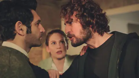 Han amenaza de muerte a Naci si no se aleja de Safiye: “No te saldrás con la tuya” Mejores momentos | Capítulo 38