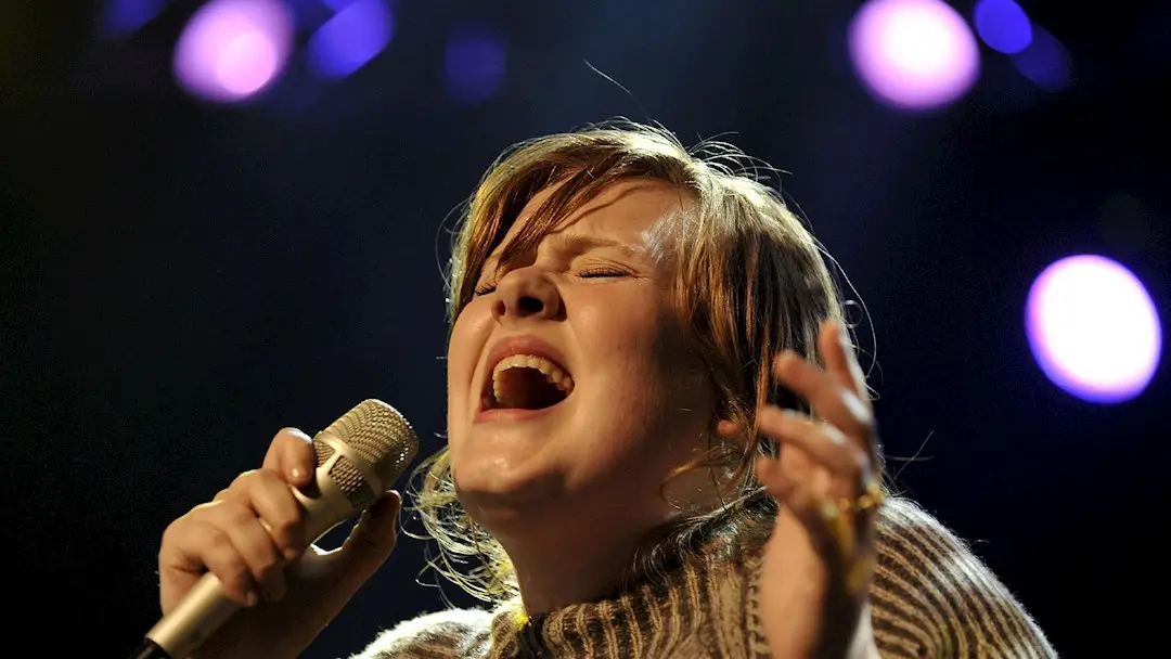 Spotify quita la 'reproducci&oacute;n aleatoria' del &aacute;lbum de Adele a petici&oacute;n de la cantante