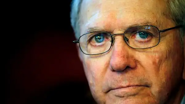 Muere Noah Gordon, el escritor autor de numerosos best-sellers como 'El m&eacute;dico'