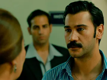 Hünkar contraataca donde más le duele a Yilmaz Hünkar contraataca donde más le duele a Yilmaz
