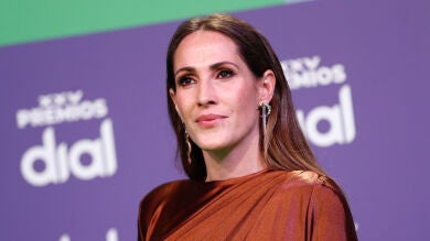Malú confiesa que conciliar es lo más complicado de la maternidad